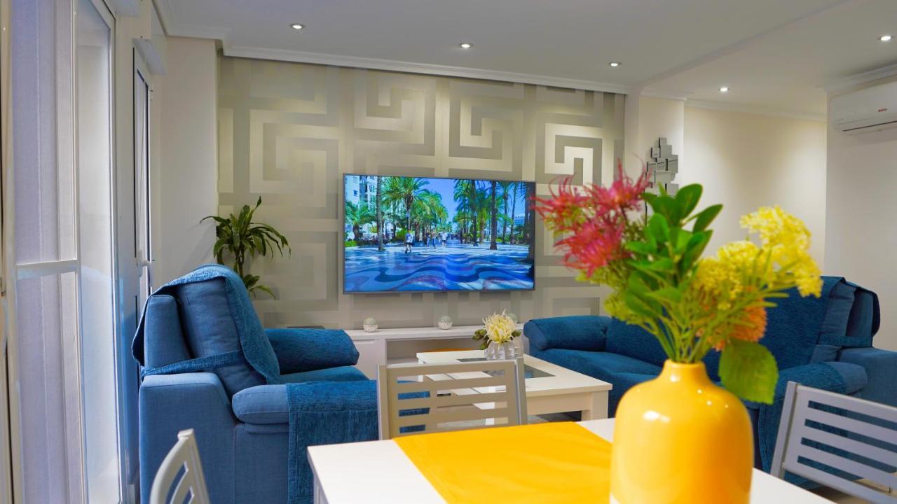 Stylish & Spacious Family Apartment Near Beach & Vibrant Historic Market Alicante Eksteriør bilde