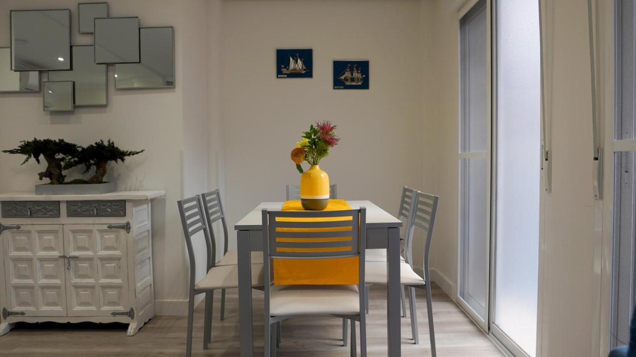 Stylish & Spacious Family Apartment Near Beach & Vibrant Historic Market Alicante Eksteriør bilde