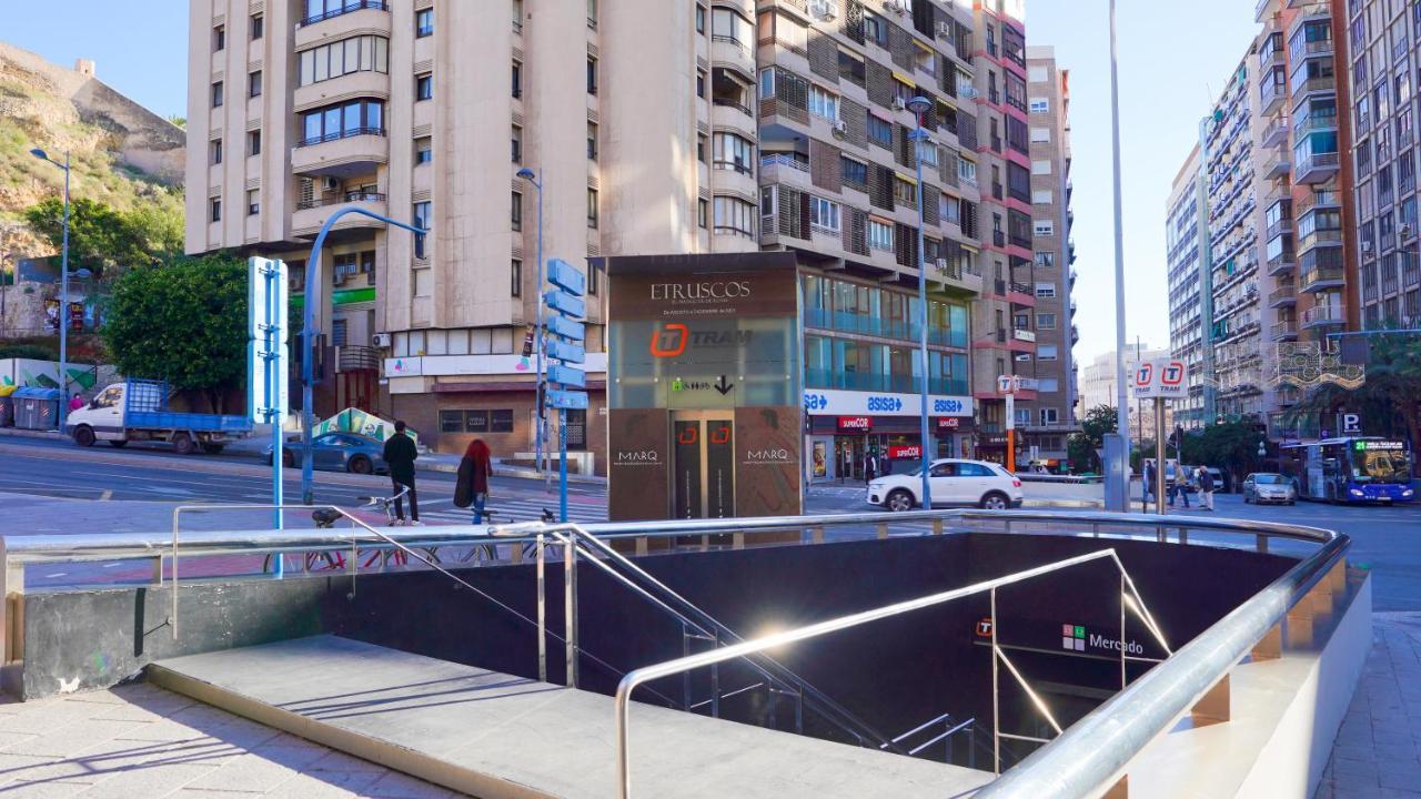 Stylish & Spacious Family Apartment Near Beach & Vibrant Historic Market Alicante Eksteriør bilde